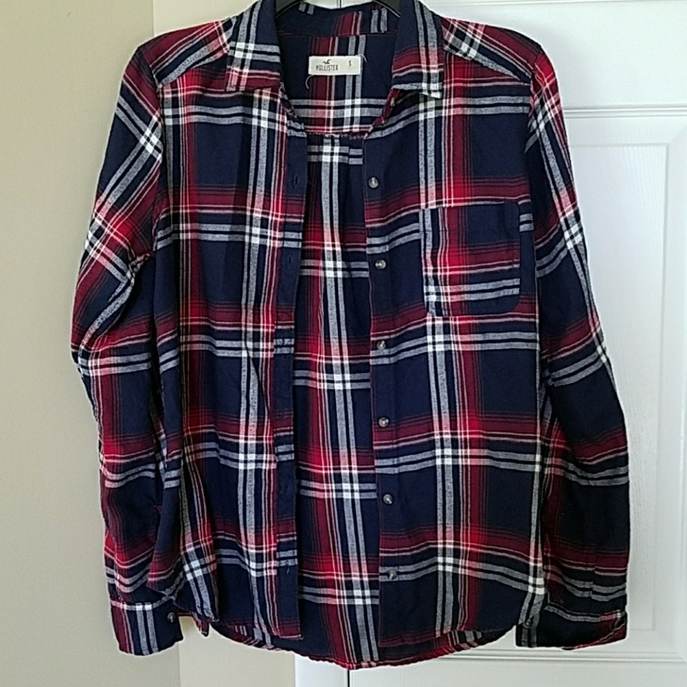 Like new, flannel shirt from Hollister, small